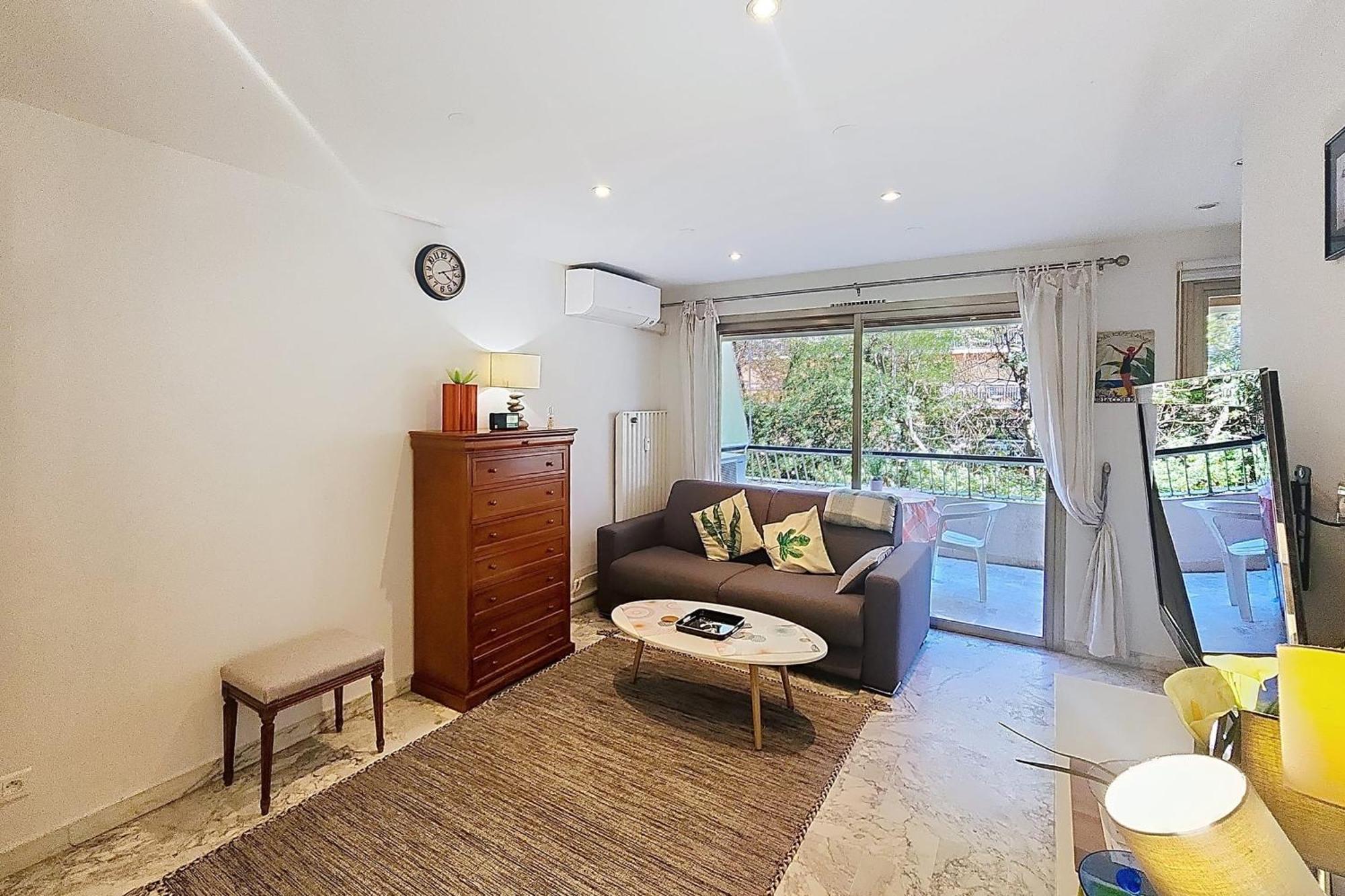 Ahc - Fleuries2 - Grand Terrasse * Cannes